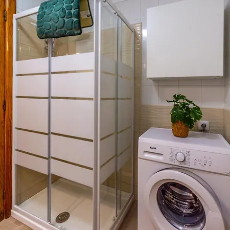 Apartment Oasi En Alondras Park