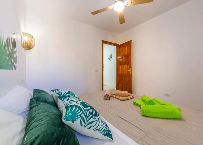 Oasi En Alondras Park Apartment *