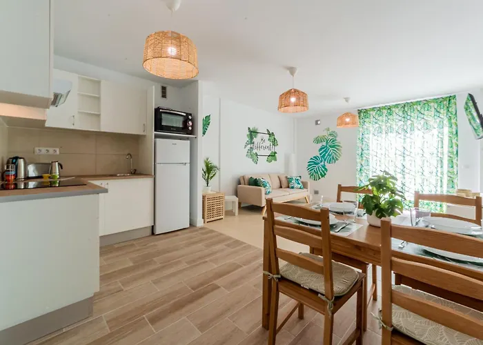 Apartment Oasi En Alondras Park *