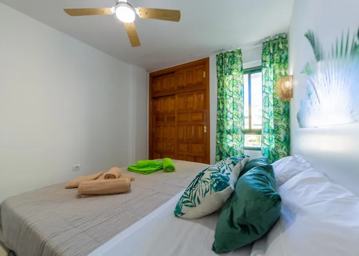 Apartment Oasi En Alondras Park