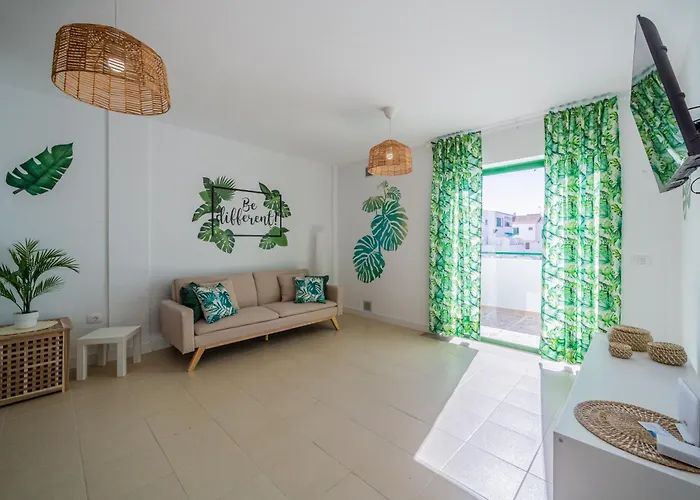 Apartment Oasi En Alondras Park *